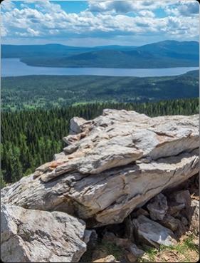 Куда поехать летом 2026:  топ-6 направлений для летнего отдыха в России