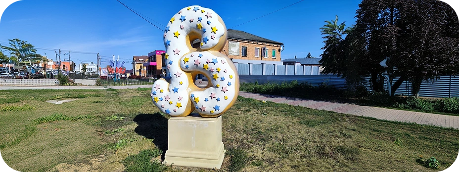 Памятник венёвке. Венёв. Фото: В. Жевнеров