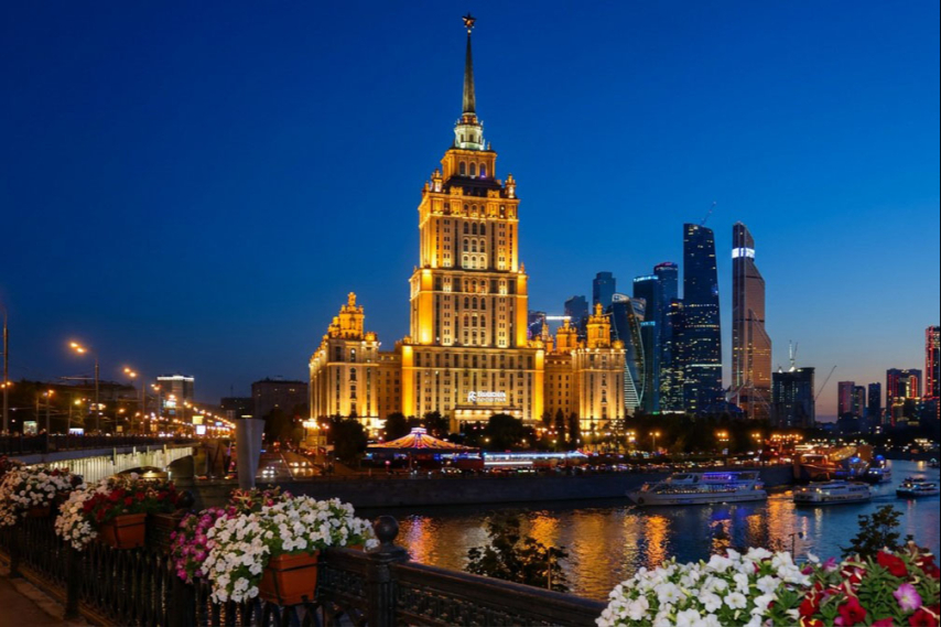 Младшая сестра московских высоток